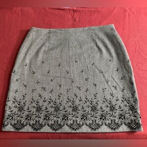 Vintage EXPRESS Skirt. Heather Charcoal Gray Floral Velvet Flocked Above Knee